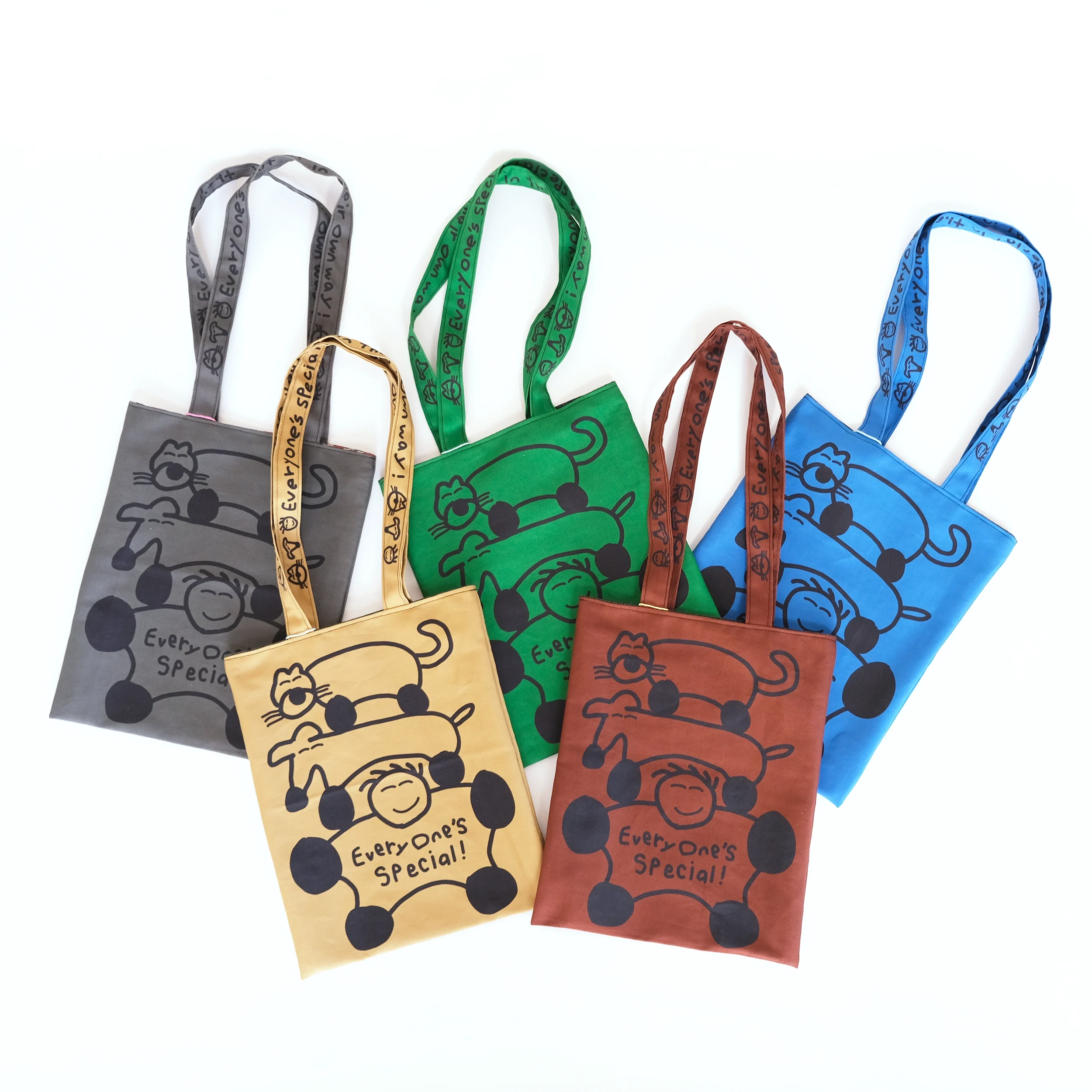 hito.toco（ヒトトコ）の10周年記念バッグ